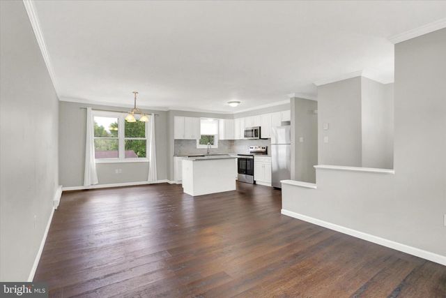 90 SUGAR MAPLE DR, Etters, PA 17319