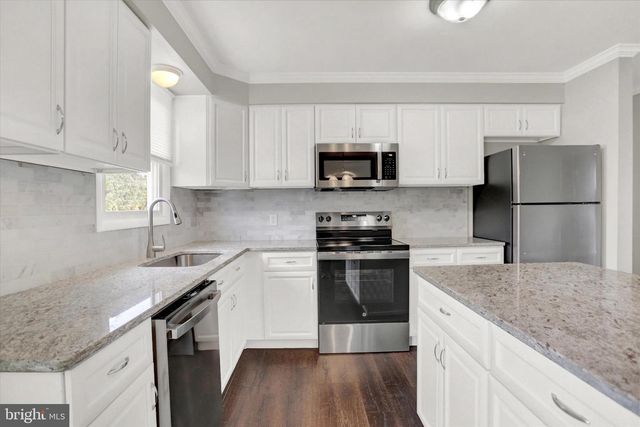 90 SUGAR MAPLE DR, Etters, PA 17319