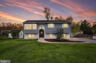 90 SUGAR MAPLE DR, Etters, PA 17319