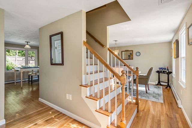 3 Jonathans Way, Upton, MA 01568