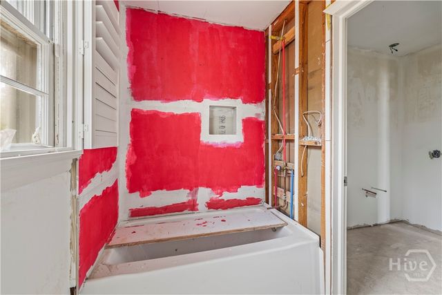 206 Stuart Street, Savannah, GA 31405