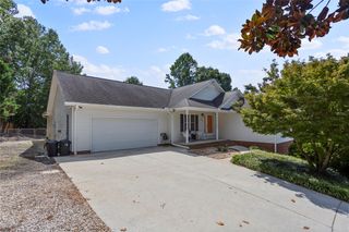 100 Echota Trail, Seneca, SC 29672