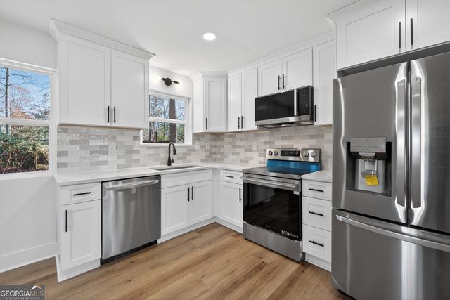 4190 Heather Way, Cumming, GA 30041