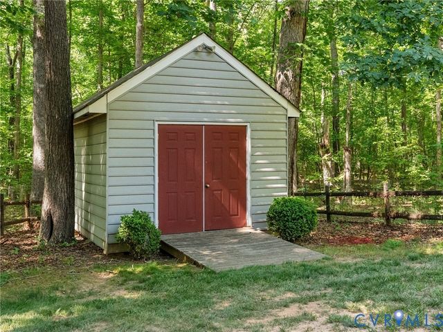 3100 Three Bridge Rd, Powhatan, VA 23139