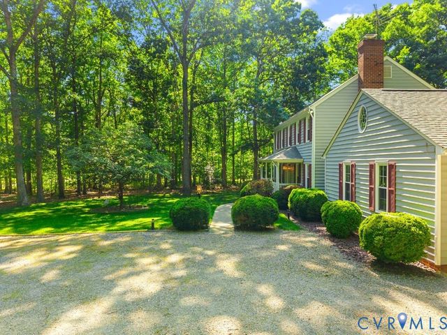 3100 Three Bridge Rd, Powhatan, VA 23139