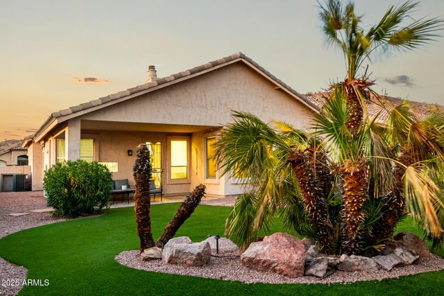 2403 E MOUNTAIN VISTA Drive, Phoenix, AZ 85048