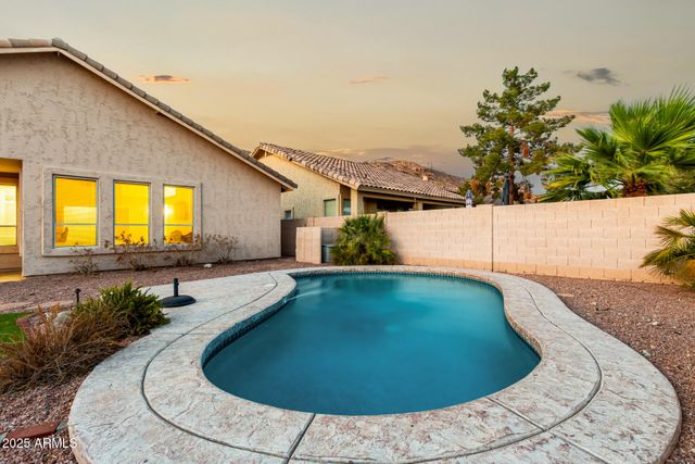 2403 E MOUNTAIN VISTA Drive, Phoenix, AZ 85048