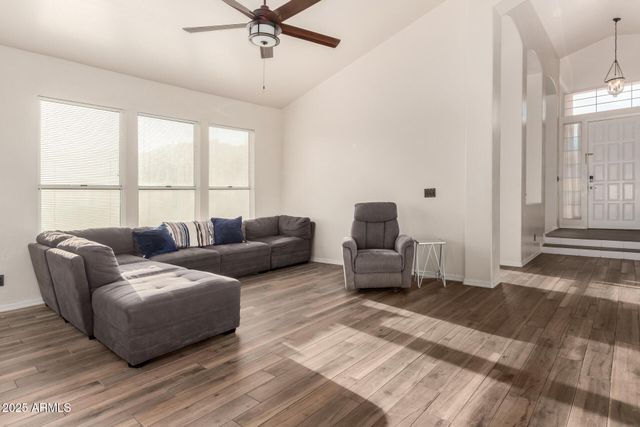 2403 E MOUNTAIN VISTA Drive, Phoenix, AZ 85048