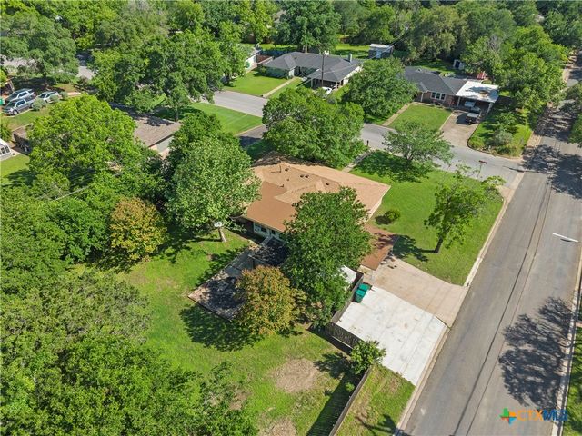 400 Downing Street, Belton, TX 76513