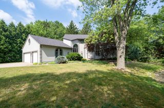 4103 Brentwood Drive, Valparaiso, IN 46383