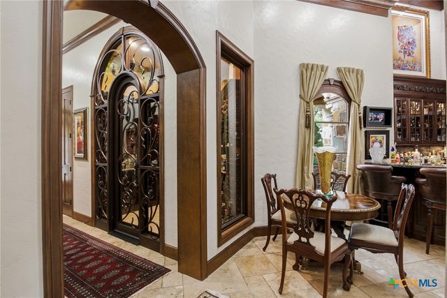 179 Post Oak Place, Inez, TX 77968