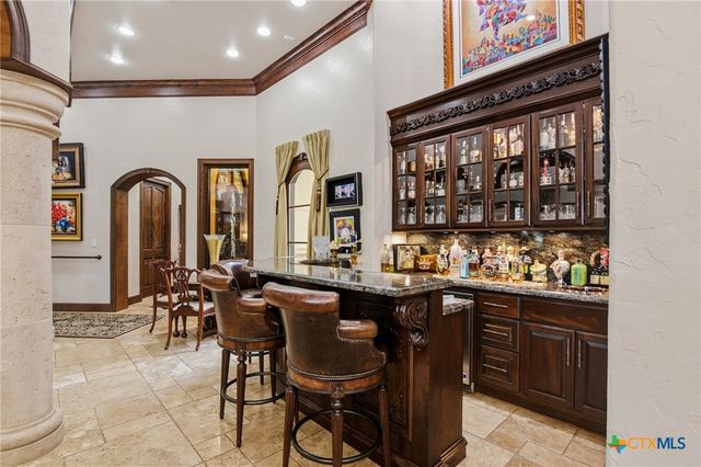 179 Post Oak Place, Inez, TX 77968