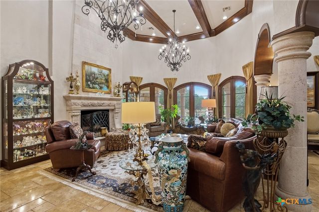 179 Post Oak Place, Inez, TX 77968