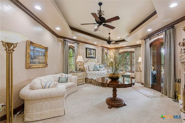 179 Post Oak Place, Inez, TX 77968