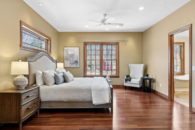 11625 Live Oak Drive, Minnetonka, MN 55305