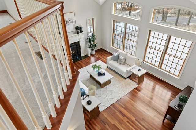 11625 Live Oak Drive, Minnetonka, MN 55305