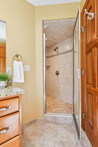 11625 Live Oak Drive, Minnetonka, MN 55305