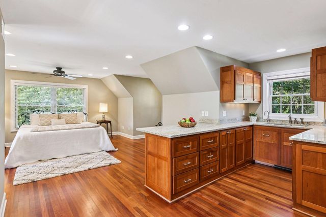 11625 Live Oak Drive, Minnetonka, MN 55305