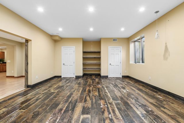 11625 Live Oak Drive, Minnetonka, MN 55305