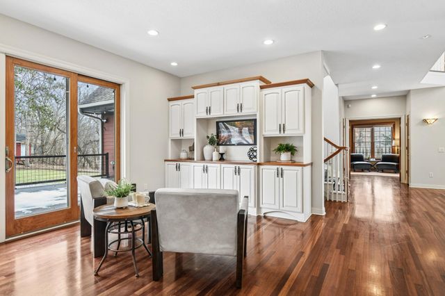 11625 Live Oak Drive, Minnetonka, MN 55305