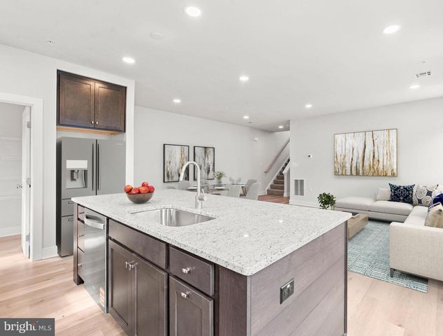 33 SEOVER WAY, Carlisle, PA 17015