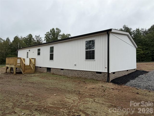 2735 Piney Road, Morganton, NC 28655
