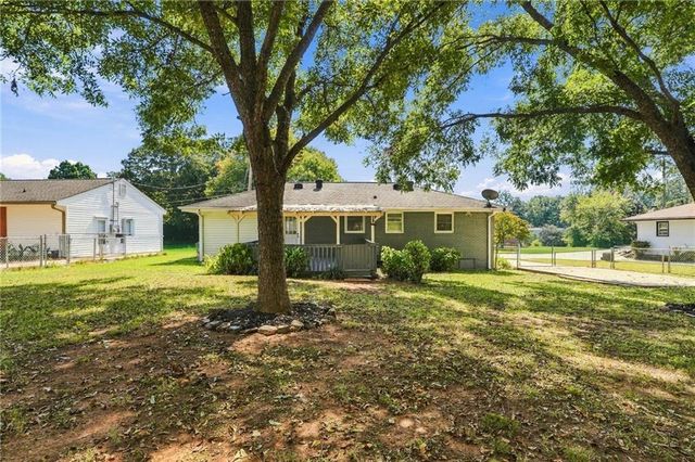 179 Long Drive SW, Marietta, GA 30060