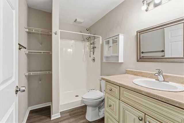 630 Streamside Drive, Roswell, GA 30076