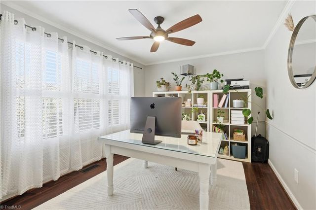 867 Brookleigh Court, Winston-salem, NC 27104