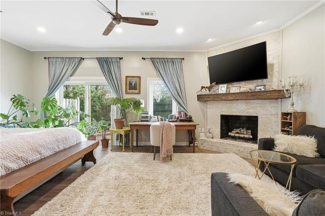 867 Brookleigh Court, Winston-salem, NC 27104