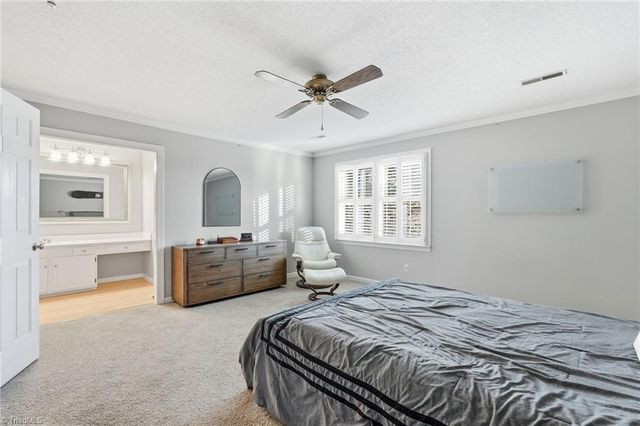 867 Brookleigh Court, Winston-salem, NC 27104