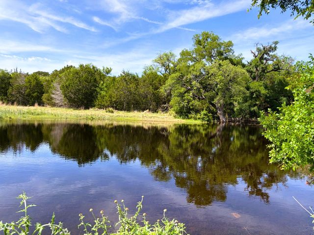 397 Private Road 3072, Lampasas, TX 76550