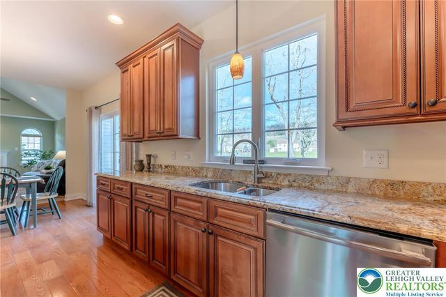 3505 Woodbyne Road, Springfield Twp, PA 18055