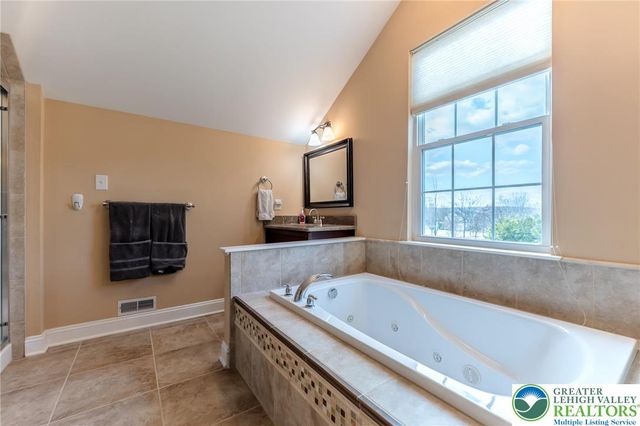 3505 Woodbyne Road, Springfield Twp, PA 18055