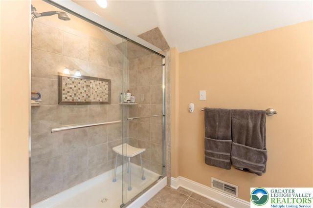 3505 Woodbyne Road, Springfield Twp, PA 18055