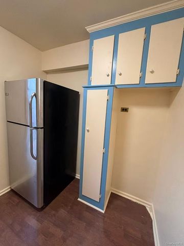 224-24 Union Turnpike 4J, Oakland Gardens, NY 11364