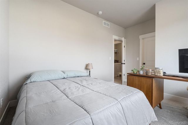 3321 Red Mountain Drive, Loveland, CO 80538