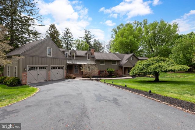1324 COLLEGE HILL DR, Cheyney, PA 19319