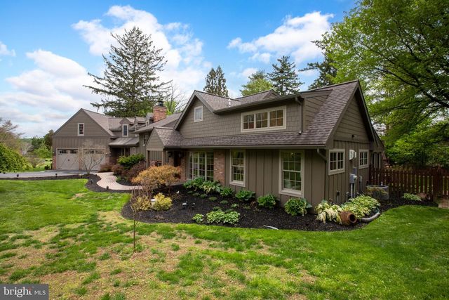 1324 COLLEGE HILL DR, Cheyney, PA 19319