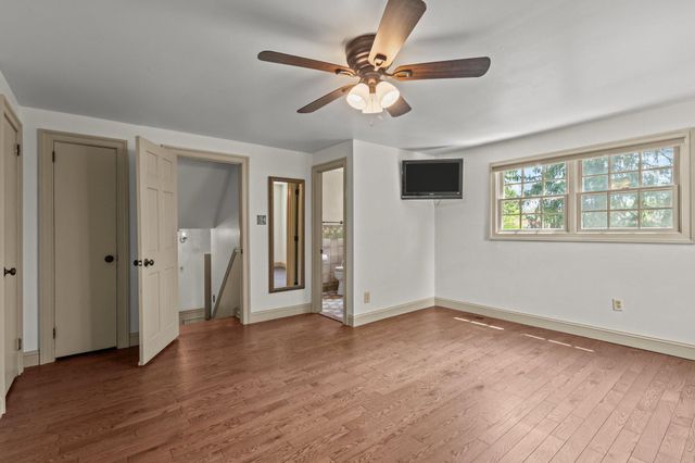 1324 COLLEGE HILL DR, Cheyney, PA 19319