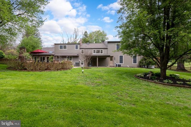 1324 COLLEGE HILL DR, Cheyney, PA 19319