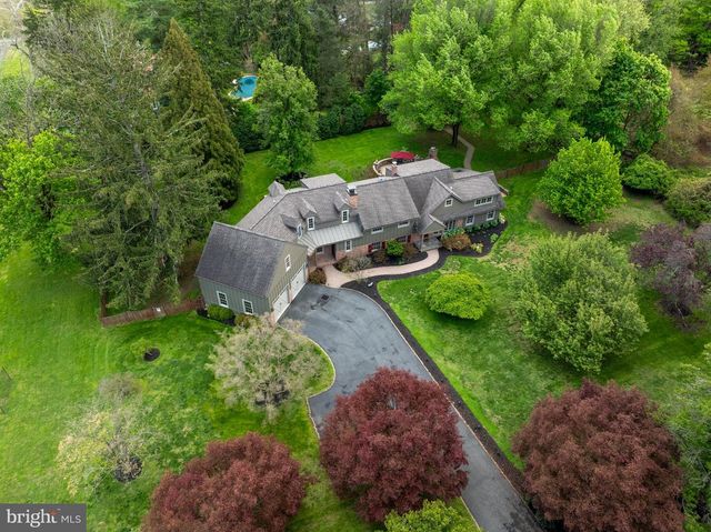 1324 COLLEGE HILL DR, Cheyney, PA 19319