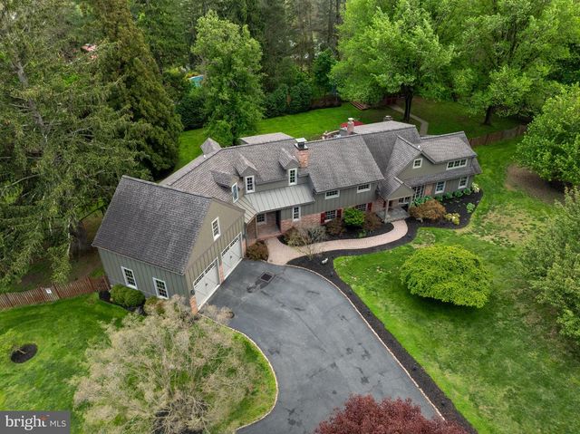 1324 COLLEGE HILL DR, Cheyney, PA 19319