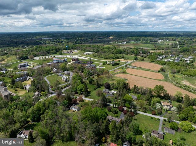 1324 COLLEGE HILL DR, Cheyney, PA 19319