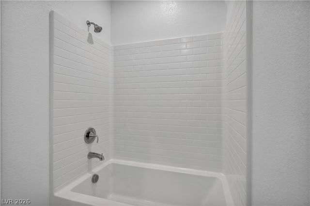 7222 North Decatur Boulevard 5, Las Vegas, NV 89131