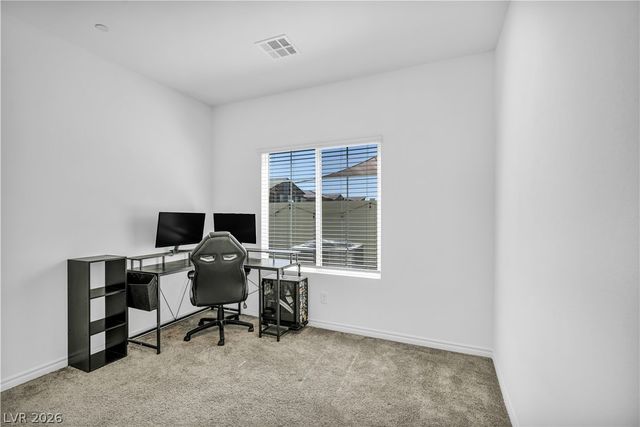 7222 North Decatur Boulevard 5, Las Vegas, NV 89131