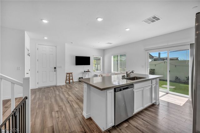 7222 North Decatur Boulevard 5, Las Vegas, NV 89131