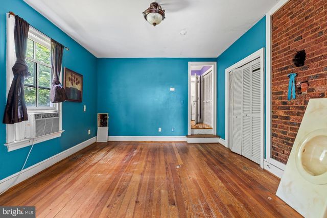 25 N 6TH ST, Warrenton, VA 20186