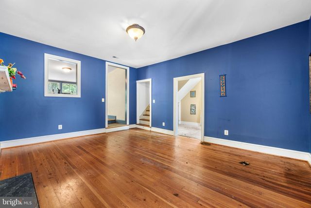 25 N 6TH ST, Warrenton, VA 20186