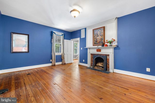 25 N 6TH ST, Warrenton, VA 20186